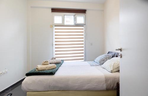 Agioi Anargyroi-Kamatero Apartment | Pisistratos Cozy Apartment
