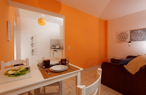 Piskopiano Apartment | Piskopiano Village