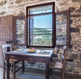 Livadia Apartment | Plagia Rooms