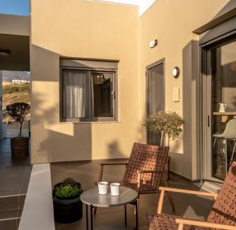 Plakias Apartment | Plakias Suites COCO-MAT Full Experience-Adults only
