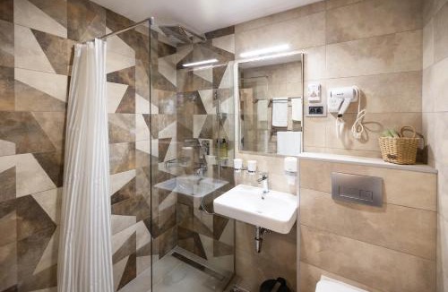 Dumnicë e Poshtme Hotel | Planinka