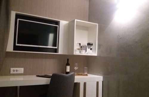 Fira Hotel | Platia