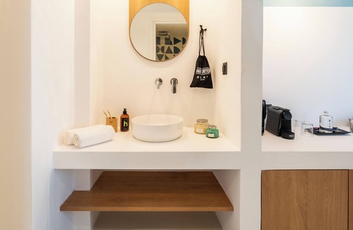 Parikia Hotel | Play Paros, a member of Brown Hotels