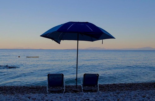 Agii Theodori Apartment | Pleasant Villa, 90 meters from the sea