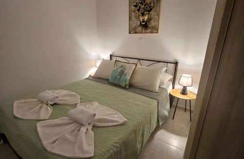Gra Lygia Apartment | Poppis Apt