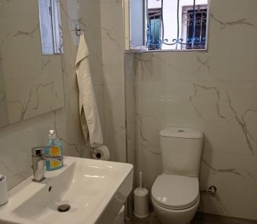 Kodrra Apartment | Port Side - 2BR Apartment - Center Location