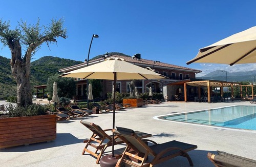 Shkoder County Hotel | Porta e Alpeve