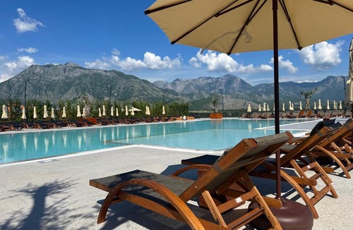 Shkoder County Hotel | Porta e Alpeve