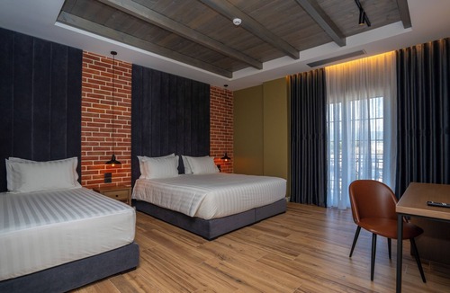 Shkoder County Hotel | Porta e Alpeve