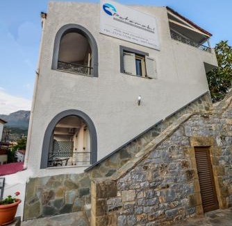 Stoupa Apartment | Potamaki Studios & Apartments