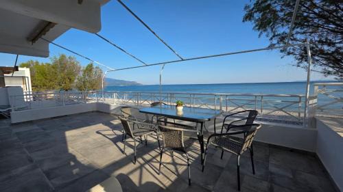 Potokaki House | Potokaki Coastal Haven