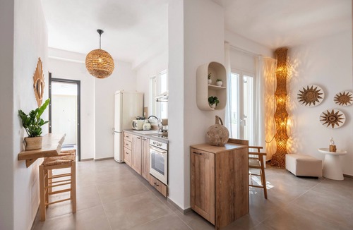 Pounta House | Pounta | 2BR Apartment w/ Shared Pool | Fiora II