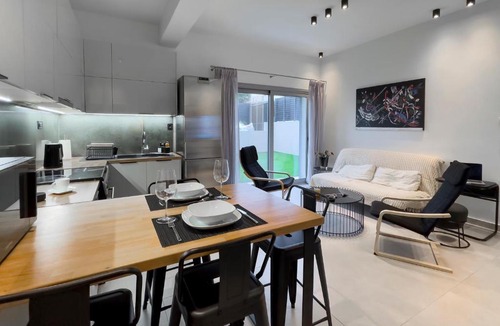 Spata-Artemida Apartment | Premium 2BR 2Bath Apartment, Airport, Expo and Leisure