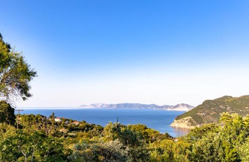 Skopelos Town Villa | Private Hilltop Villa with Pool & Panoramic Views - Country Villa Kalimera