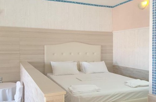 Piskopiano Apartment | Private Room Sea view Adults Only