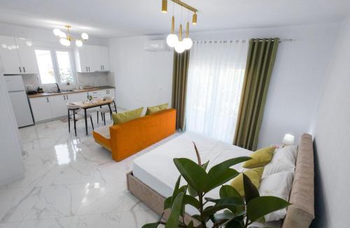Pogradec House | Private Villa near Lake Quiet Secure Parking