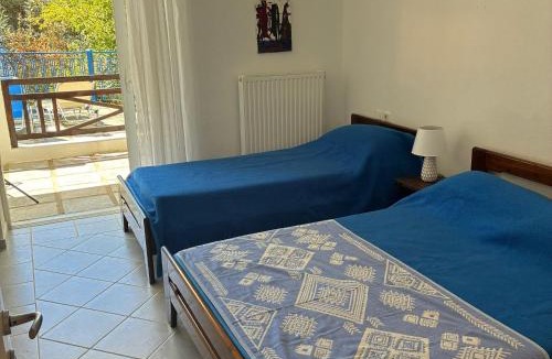 Kanapitsa Villa | Private Villa, Pool, Sea View and Beach