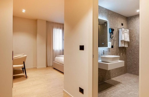 Tirana Hotel | Pusi Hotel