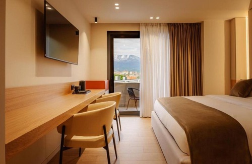 Tirana Hotel | Pusi Hotel