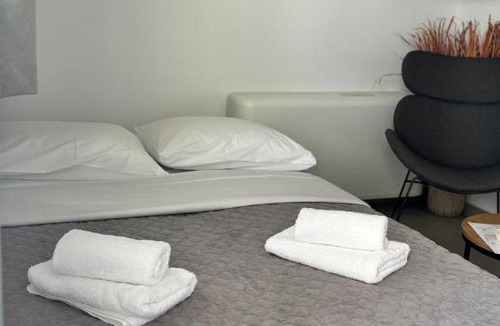 Skiros Apartment | Pyrra apartments