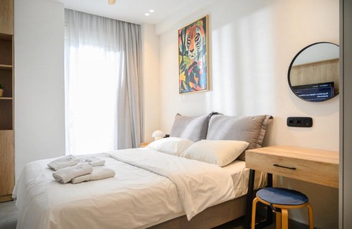Perea Apartment | Q Luxury rooms Mandarin garden Perea