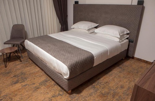 Çagllavicë Hotel | Qama Hotel