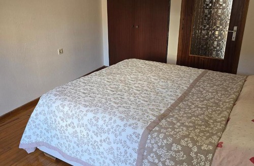 Florina Apartment | Quiet Room