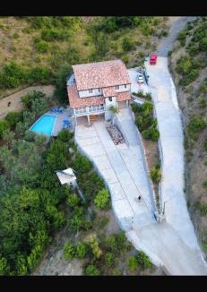 Sakës Apartment | Qyteza Guest House & Camping