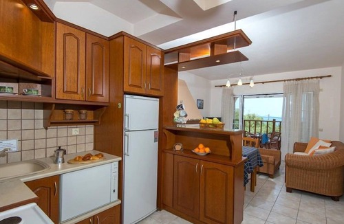 Gaios Villa | R 627 Master Villa with Private Pool Breakfast Included