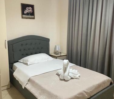 Corovode Hotel | R HOTEL