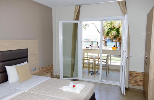Skala Rachoniou Hotel | Rachoni Bay