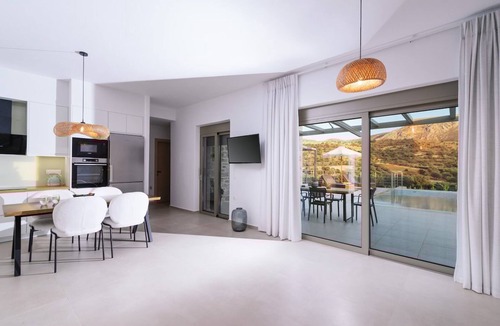 Sivas Villa | Ramo dolivo Villa with private pool