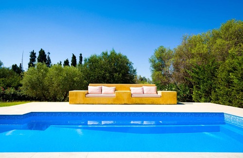 Svoronata Villa | Relax at Villa Rhea, just a short walk from the beautiful Ai Helis Beach