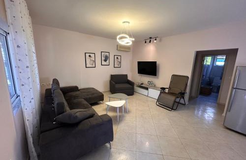 Golem Villa | Relax Pine Villa Residence