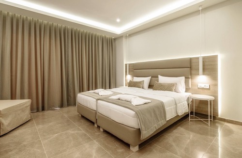 Amoudi House | Remezzo Apartments & Studios