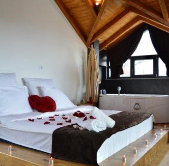 Restelicë Villa | Ren Villas