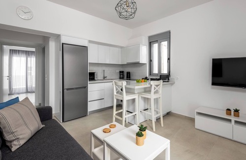 Rhodes Apartment | Retreat Apartment in Rhodes Town