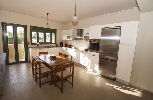 Lixouri Apartment | RIVER 2 Beautiful and large maisonette with three bedrooms