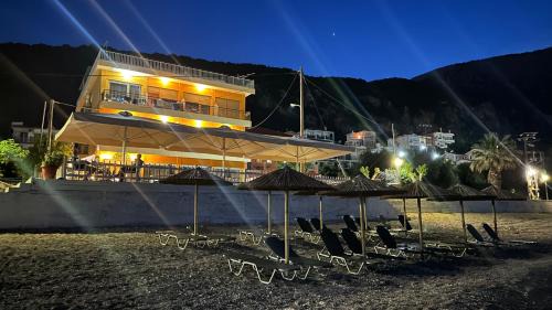 Poros Hotel | Riviera Hotel