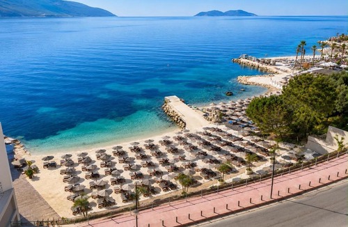 Radhime House | Riviera Luxury Rooms