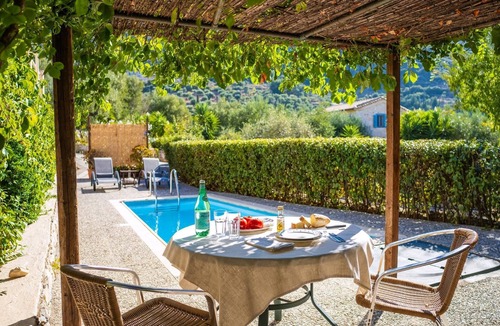 Vathy Villa | Romantic Cottage with Private Pool and Garden near Vathy and Dexa Beach
