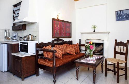 Theodhora Apartment | Romantic Holiday Apartment in Drosia