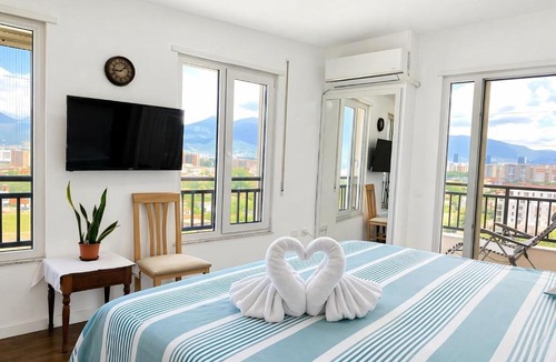 Kashar Apartment | Romantic Penthouse with Mountains View