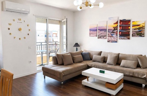 Kashar Apartment | Romantic Penthouse with Mountains View
