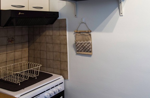 Aigaleo Apartment | Romeo & Juliet - Modern & Stylish Studio: Acropolis & Park Views