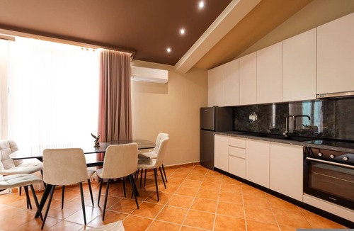 Golem Apartment | Rooftop Apartments 02 with Balcony next to Fafa