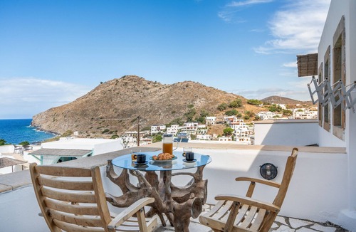 Skala Apartment | Room 'Double Sea View No 1' with Sea View, Wi-Fi and Air Conditioning