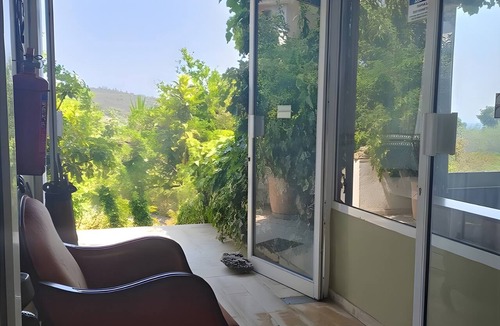 Psaropouli Apartment | Room 'Orama 29' with Sea View, Wi-Fi and Air Conditioning