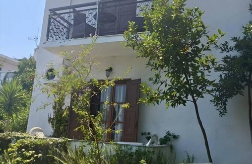 Psaropouli Apartment | Room 'Orama 39' with Sea View, Wi-Fi and Air Conditioning