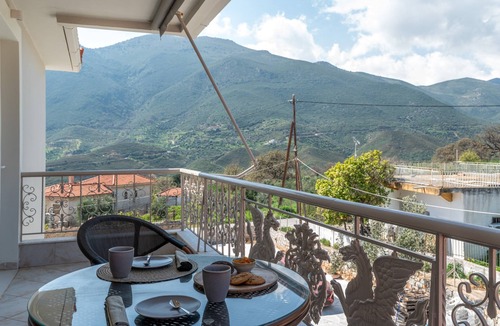 Skoutari Apartment | Room 'Standard 4' with Private Terrace, Wi-Fi and Air Conditioning
